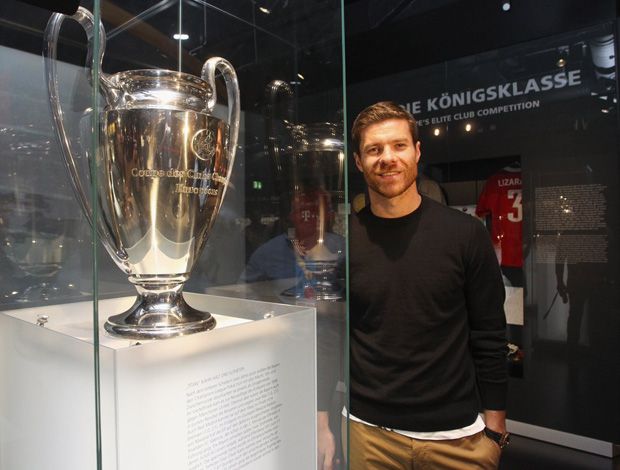 Xabi Alonso Akan Gantung...