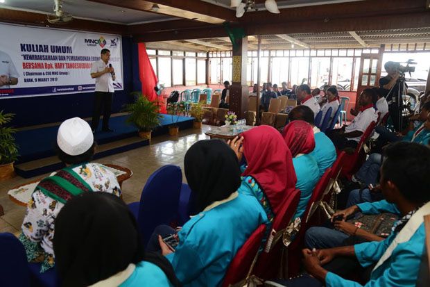 Hary Tanoe Beri Kuliah...