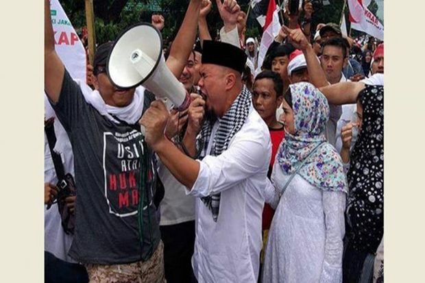 Musisi Ahmad Dhani Dipolisikan...