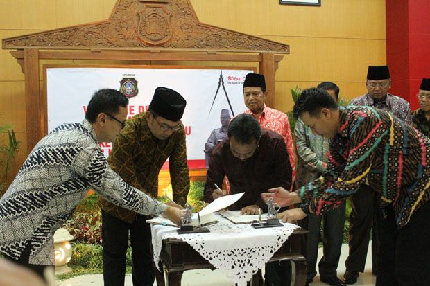 Blitar-Bandung Barter...