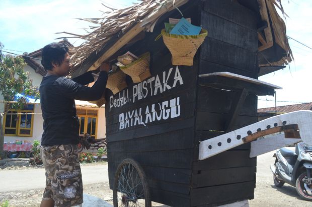 Bermodal Pedati Pustaka,...