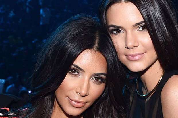 Kim Kardashian & Kendall...