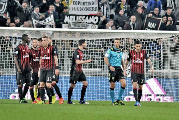 Montella Minta Maaf...