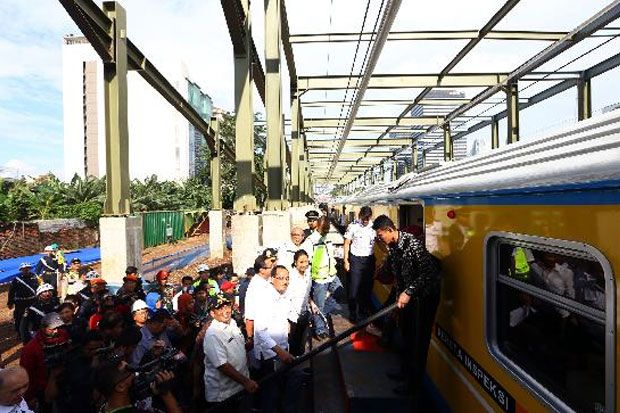 Jika Kereta Bandara...