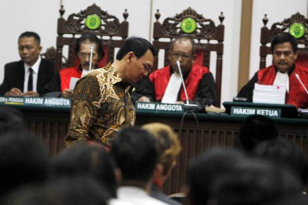 Hakim Tolak Saksi yang...