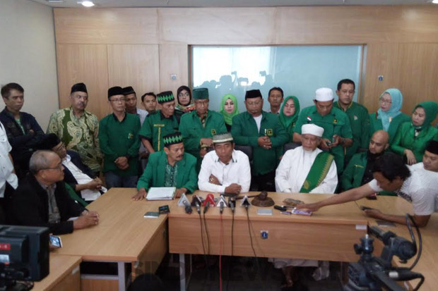 Lulung Anggap Pemecatan...