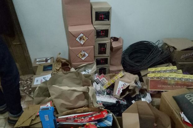 Bea Cukai Blitar Amankan...