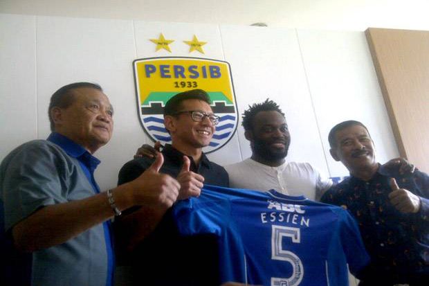 Ini Alasan Michael Essien...
