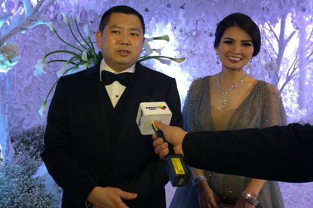 HT: Liliana Tanoesoedibjo...