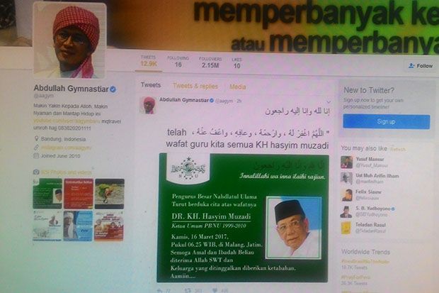 KH Hasyim Muzadi Wafat,...
