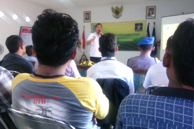 Penyembuhan Pecandu...