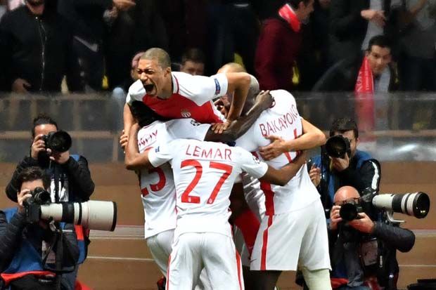 Babak I: AS Monaco vs...