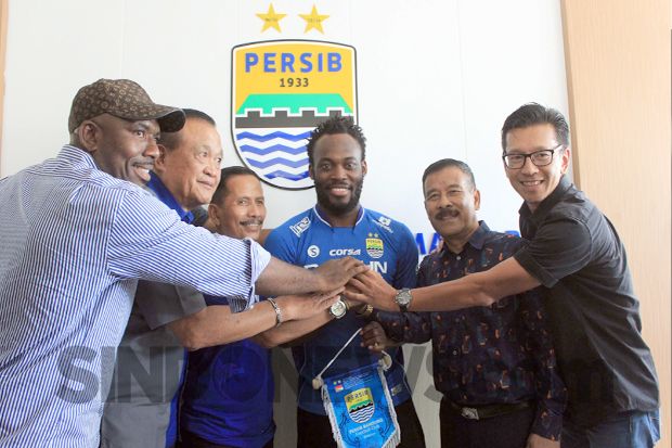 Keberadaan Essien Sempurnakan...