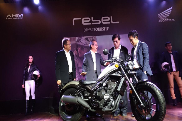 Honda CMX500 Rebel Diharapkan...