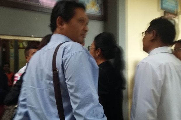 Bayi Stella Segera Keluar...