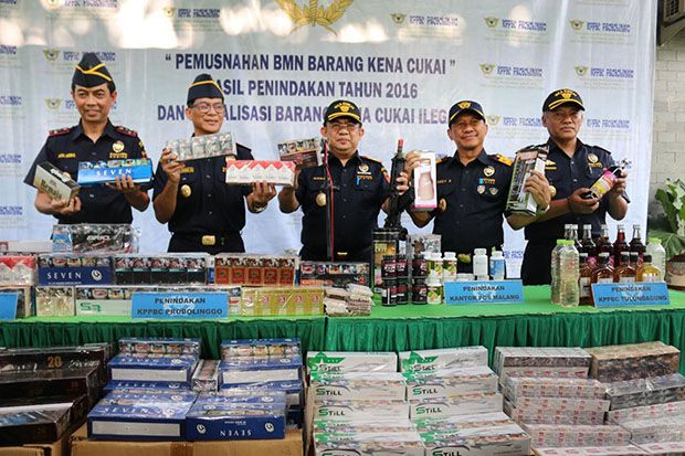 Bea Cukai Jatim II Musnahkan...