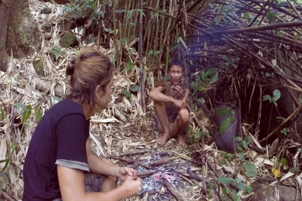Pria Vietnam Jadi Tarzan...