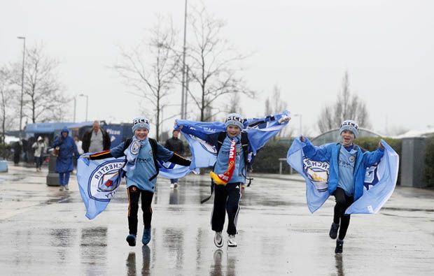 Susunan Pemain Manchester...