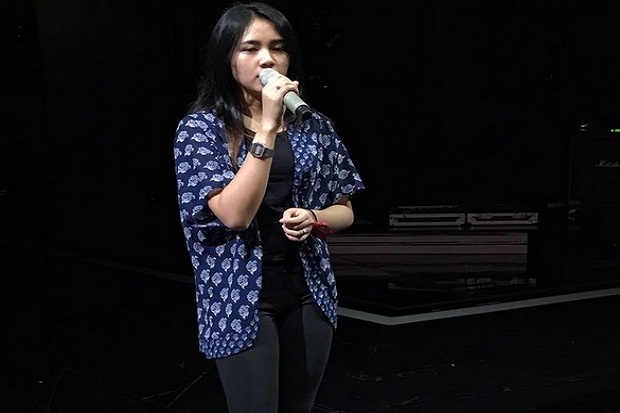 Fauziyah Khalida Singkirkan...