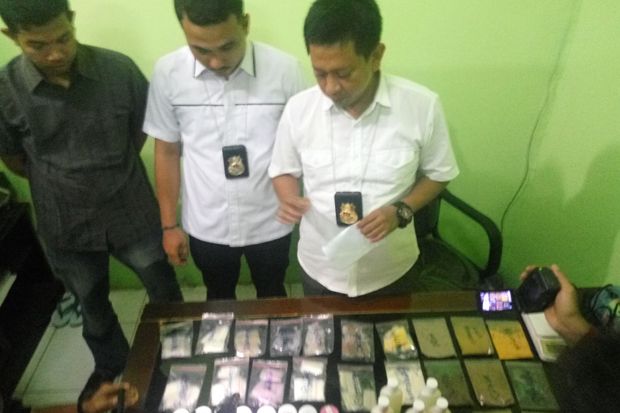 Rumah Mewah Tempat Produksi...