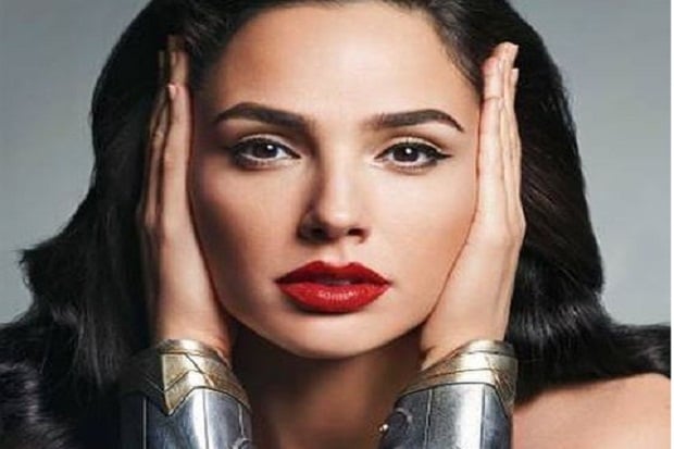 Gal Gadot Sambut Wonder...