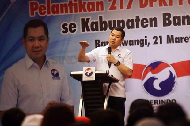 HT Menilai Masyarakat...