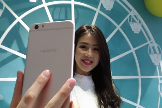 Oppo Luncurkan Oppo...