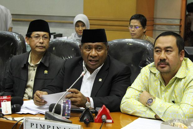 Biaya Haji Naik Menjadi...