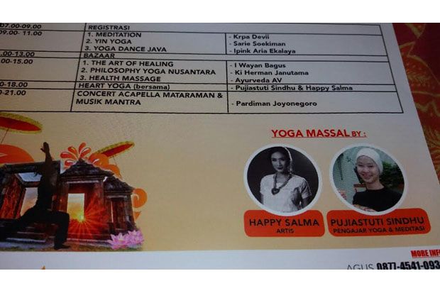 Yoga Bareng Happy Salma...