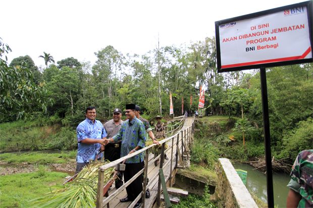 BNI Bangun Tujuh Jembatan...