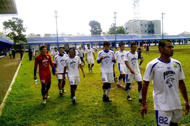 Persib Bandung Asah...
