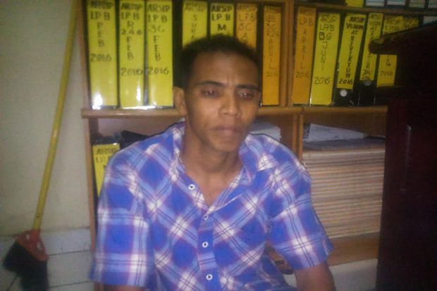 Nyolong di Kamar Kos,...