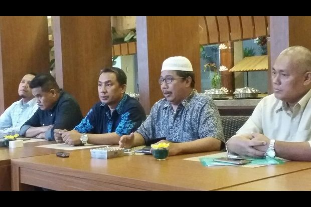 Gugat Jokowi, Parmusi...
