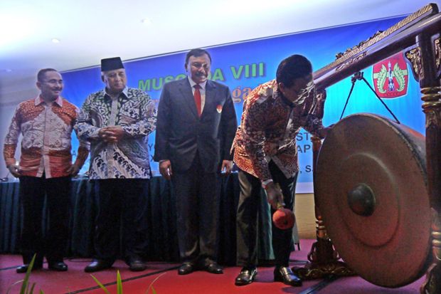 Sri Sultan Hamengku...