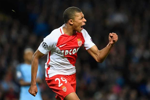 Benzema Puji Mbappe,...