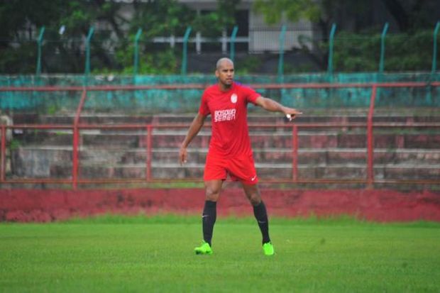 Robert Minta Reinaldo...