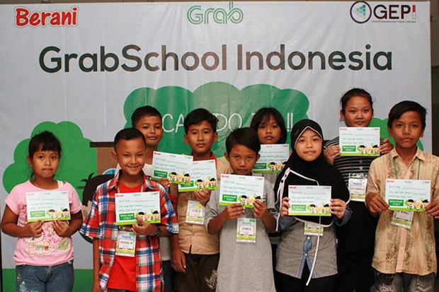 GrabSchool Tanamkan...