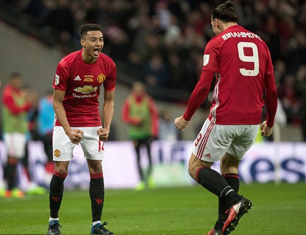 Curi Ilmu Mkhitaryan...