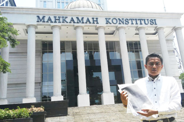 MK Should Disqualify...