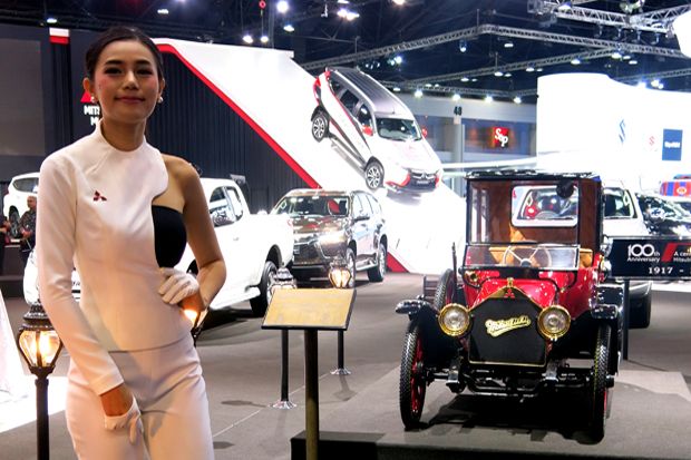 Mobil Tertua di Bangkok...