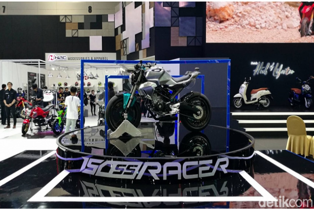 Honda 150SS Racer Diperkenalkan...