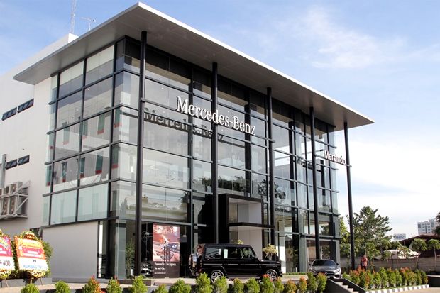 Mercedes-Benz Indonesia...
