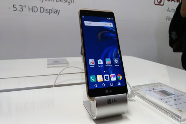 LG Sebut Ponsel Selfie...
