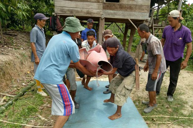 Diduga Tenggak Racun...