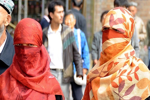 China Melarang Jenggot...