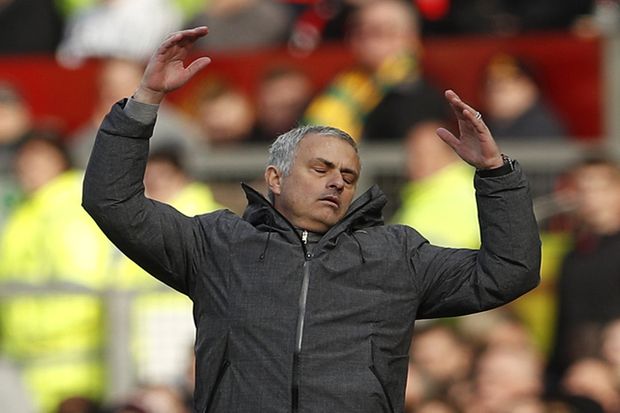 Manchester United Gagal...