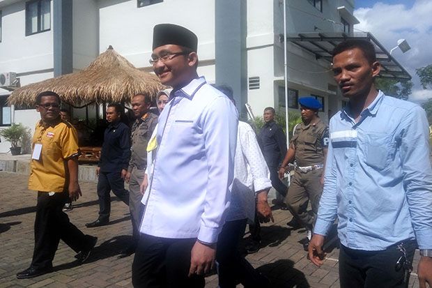 WH-Andika Tetap Rangkul...