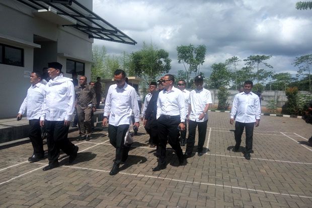 3 Prioritas Pembangunan...