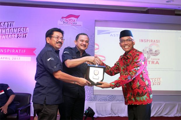Mencari Pemuda Pemudi...
