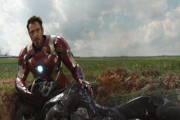 Chris Evans: Robert...